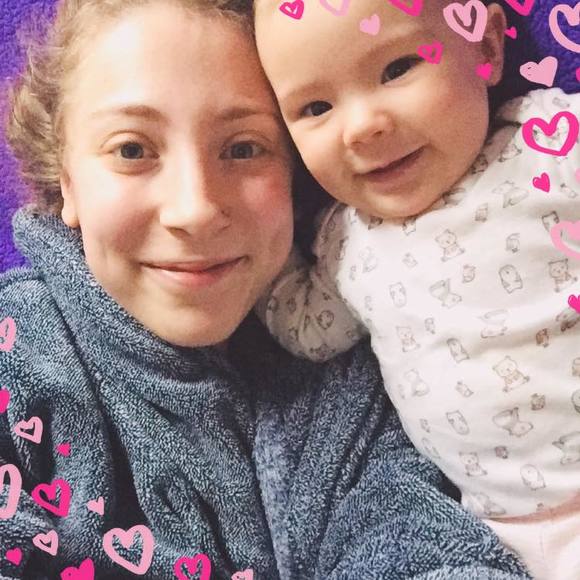 Meet your Posher, Cassidy - Picture 1 of 1